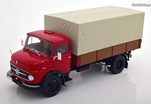 1:18 Schuco Mercedes L911 pick up with canvas top red/grey