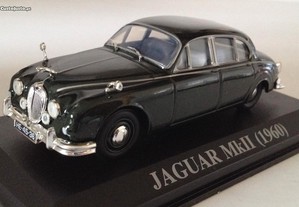 * Miniatura 1:43 Jaguar MKII (1960) Queridos Carros | Matricula Portuguesa