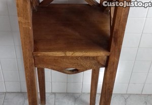 Consola de entrada em madeira