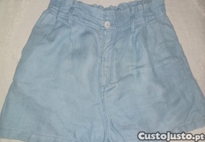 Calções da Zara
