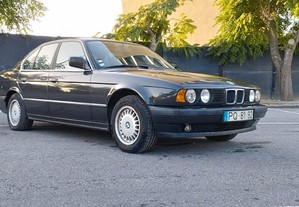 BMW 520 i Auto e34