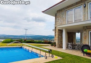 Casa / Villa T7 em Gondarm de 615,00 m