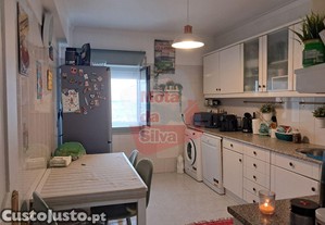 Excelente apartamento t3 para mento em almada, pragal