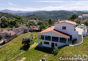 Casa / Villa T5 em Côja e Barril de Alva de 228 m²