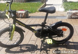 BICICLETA 16 polegas 4,5-6 anos 500 Dark Hero B'TWIN