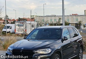 BMW X5 BMW X5 25d F15 SDRIVE  2015  7 Lugares - 15