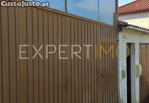 Moradia para recuperação em Vila Verde - Vinhais, inserida no Parque Natural de Montesinho