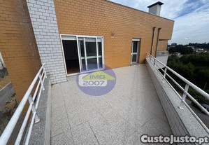 Apartamento T2 Com Terraço Rotunda Do Picoto