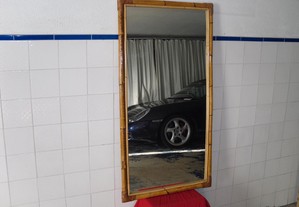 Espelho rectangular em Bambú