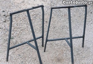 Cavaletes em Metal 70cm x 46cm (Valor Unitrio)