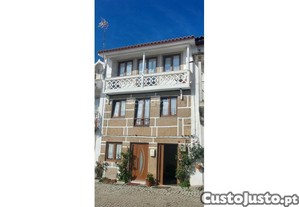 Moradia Em Lagoaa - Freixo De Espada  Cinta