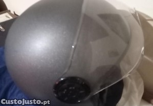 Capacete