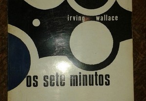 Irving Wallace (vários livros).