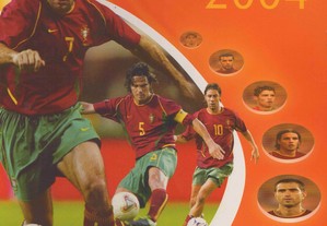 Caderneta coleção oficial Seleção 2004 Galp   Completa