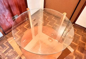 Mesa redonda cerejeira e vidro