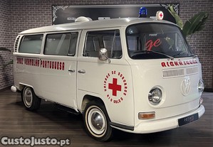 VW Type 2 Ambulância Cruz Vermelha