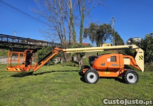 Plataforma elevatria JLG 600AJ
