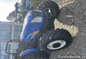Trator Newholland TN60A