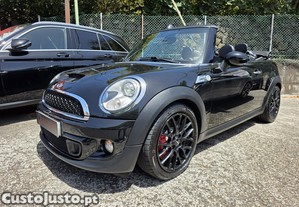 MINI Cabrio JOHN COOPER WORKS  - 11