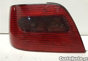Farolim Traseiro Esquerdo Citroen Xsara Berlina