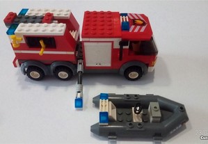 Lego 7239 - Town - Cty - Fire Truck - 2004