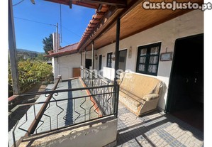 V3 com Terreno Amplo em Lilela