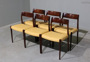 Cadeiras Niels O. Moller modelo 77 em pau santo