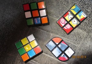 2 cubos magicos + 2 derivados