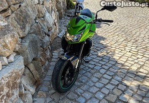 KAWASAKI Z 750 series