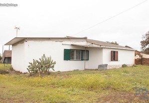Casa de aldeia T3 em Santarém de 107,00 m²