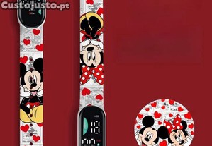 Relgio Digital Disney Mickey e Minnie