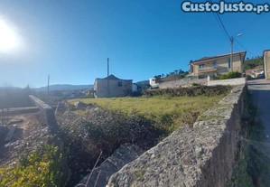 Terreno com Projeto Aprovado para Moradia