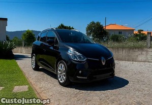 Renault Clio Sports Tourer 0.9 TCe 2019   Full Extras Oportunidade!