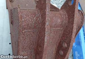 Balde de ferro para mini escavadora