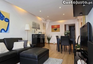 T3 na portela pronto a habitar com garagem, elevador e excelente localização!