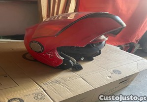 Capacete