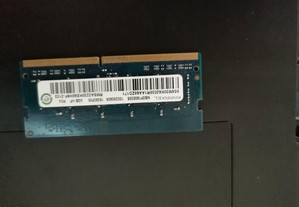 Memória RAM de 4gb ddr4 de portátil