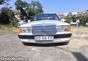 Mercedes-Benz 190 2.0D