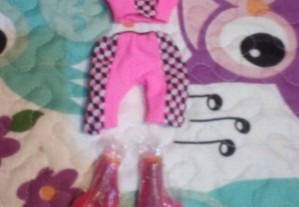 Conjunto de patinadora para Barbie