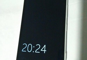 Phablet 6" Nokia Lumia 1320 peças