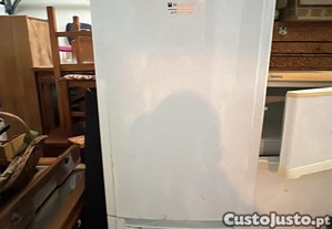Frigorifico Ariston Hotpoint