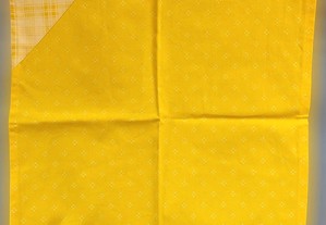 Pano Quadrado Amarelo, Novo/Único/Exclusivo