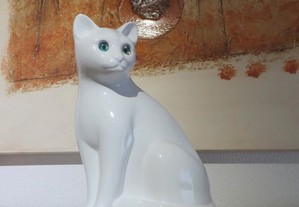 Estatua Gato Branco, Cerâmicas Alcobaça, Altura : 28 cm Profundidade: 13 cm Largura : 19 cm