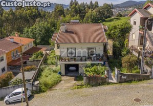 Moradia Individual T3 Com Terreno Em Esporões,...