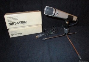 Microfone Dinâmico com Tripé Uher M534 Vintage