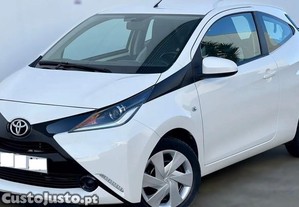 Toyota Aygo 1.0 - 17