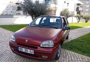 Renault Clio 1200