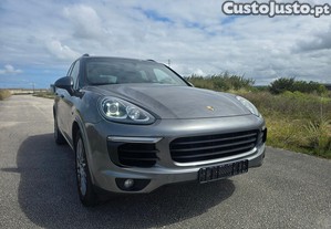 Porsche Cayenne S Hybrid