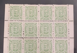 Bloco de 12 selos muito escasso de encontrar