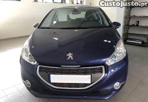Peugeot 208 HDi - 12